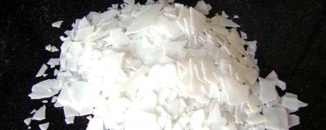 火碱的使用要领有哪些 火碱的食用方式及注意事项
