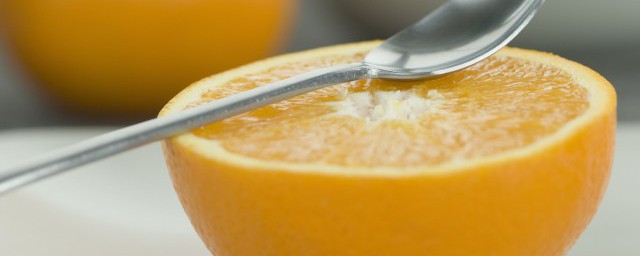 冰糖蒸橙子要加水吗 冰糖蒸橙子做法简介