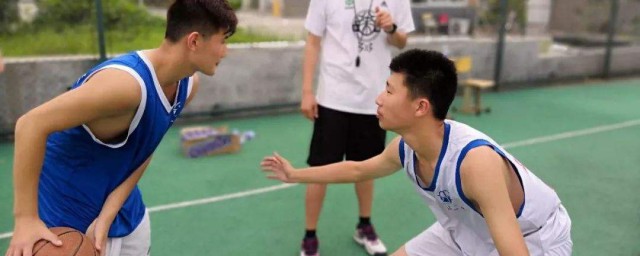 中学生篮球要领训练 中学生如何训练篮球