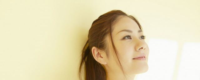 夸女生声音好听的句子 怎么夸奖声音好听