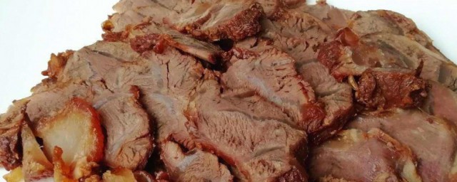 葱香卤肉怎样做 葱香卤肉的烹饪技巧
