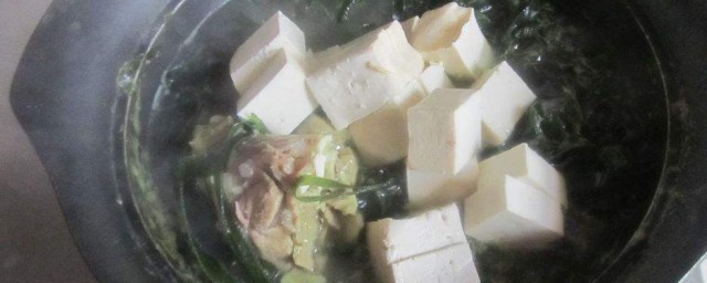 苦菜豆腐汤怎样做 做苦菜豆腐汤的技巧简介