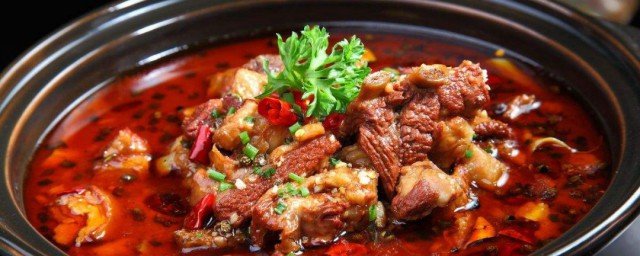 如何做牛肉火锅 牛肉火锅的做法
