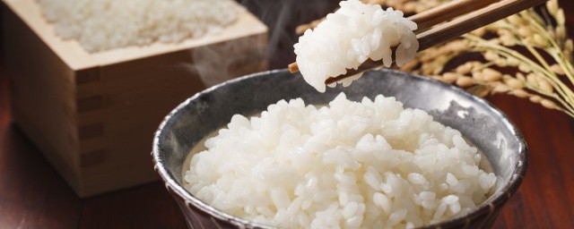 柴火饭是什么意思 柴火饭释义
