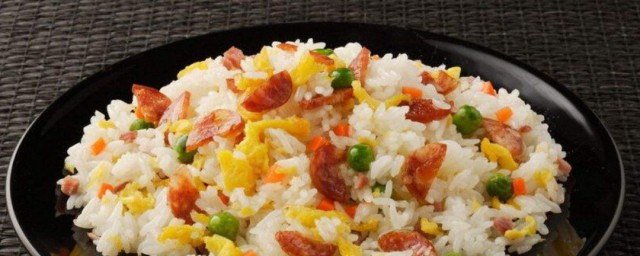 豆干泡菜炒饭怎样做 简单的豆干泡菜炒饭做法