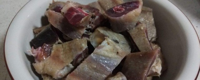 怎样做咸鹅好吃 生咸鹅的做法简介