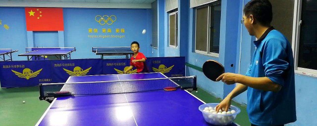 乒乓球弹力绳训练技巧 乒乓球弹力绳训练技巧是什么