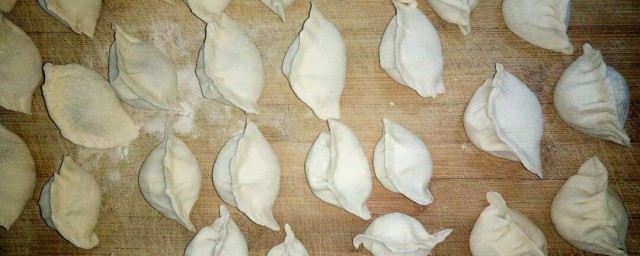 韭菜瘦肉饺怎样做 韭菜瘦肉饺的做法如下