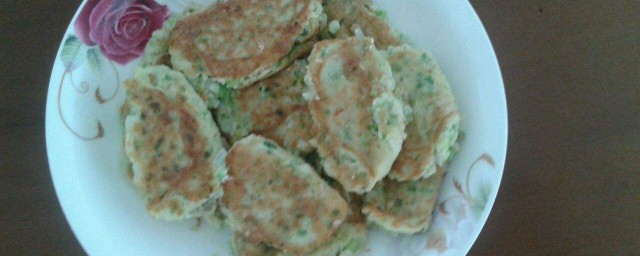 豆渣饼的家常做法 豆渣饼的家常做法简单简介