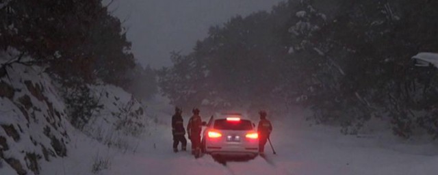 雪天开车玻璃有雾要领 去除玻璃雾气的要领