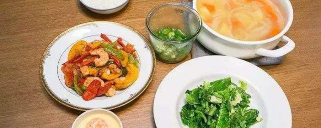 晚饭怎样吃 怎样吃晚饭