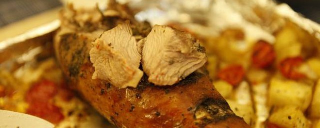 正宗火鸡腿腌制要领 如何腌制正宗火鸡腿