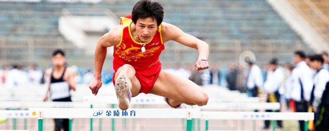 跨栏跑步技巧 跨栏跑步技巧