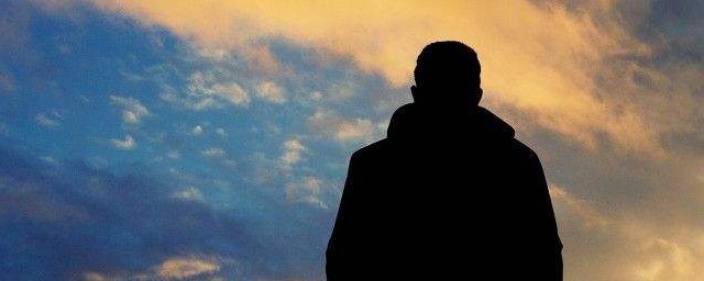 人活一世经典句子 关于人活一世的经典句子