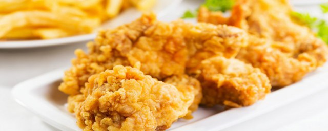 香酥鸡块的炸制技巧 怎样制作好吃的香酥鸡块