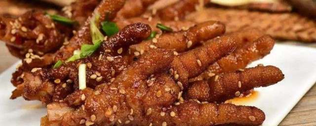 虎皮鸡爪油炸技巧 虎皮鸡爪油炸技巧与次序