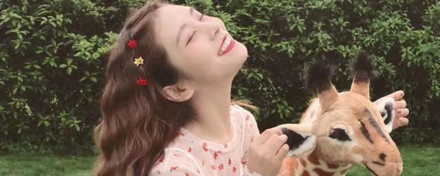 简单的微信名女 好听简洁的女生微信名推荐
