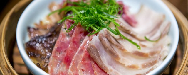 咸肉蒸香肠诀窍 咸肉蒸香肠的做法