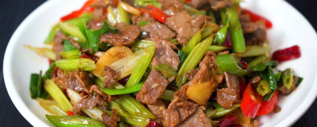 剁牛肉炒芹菜诀窍 剁牛肉炒芹菜怎样做好吃