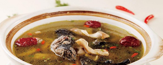 乌鸡煲绿豆怎样做 绿豆乌鸡汤的做法