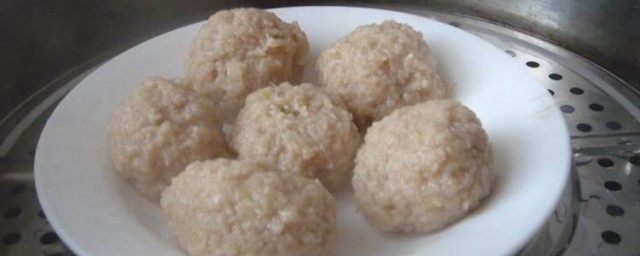 萝卜蒸肉丸怎样做 怎样蒸萝卜肉丸子好吃