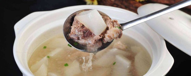 电饭煲炖牛腩白萝卜汤诀窍 清炖白萝卜牛腩汤的做法