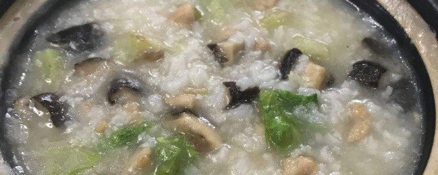 八个月宝宝鸡肉粥怎样做的 鸡肉粥的做法简介