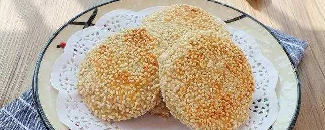 怎样做牛奶饼吃 白面牛奶饼的做法
