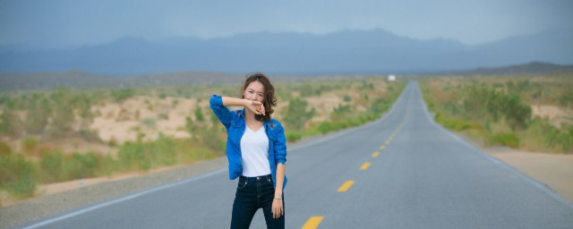 漫漫人生路句子 有关长路漫漫的句子示例