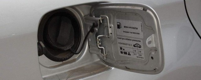 油箱倒油技巧 油箱倒油技巧分享