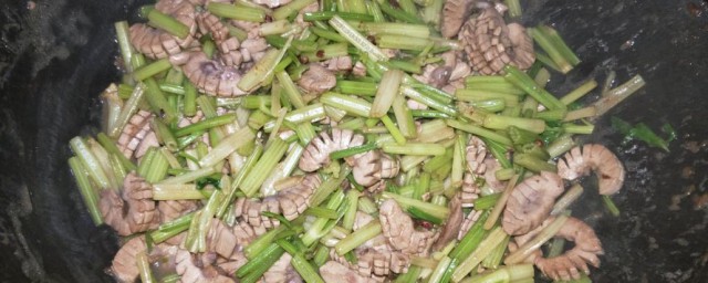 猪腰子炒芹菜诀窍 猪腰子炒芹菜做法诀窍简介