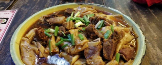 肥肠闷饼怎样做 自己做肥肠闷饼的技巧