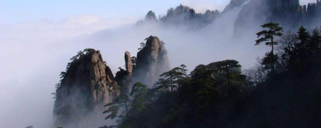 日照香炉生紫烟的意思是什么 日照香炉生紫烟原文及翻译