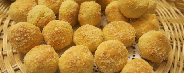 黄金酥丸怎样做 黄金酥丸的做法分享