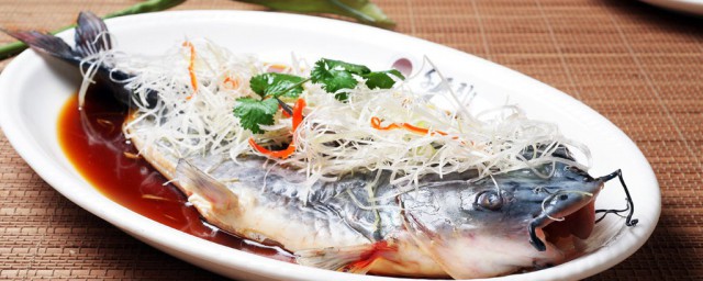 豆腐蒸鱼怎样做 制作豆腐蒸鱼的技巧