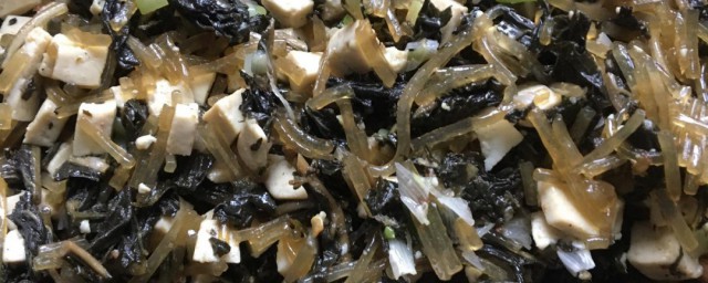 怎样做黑菜豆腐汤 这是你吃过的河南特产吗