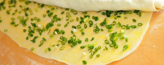 甜油饼的制作技巧 甜油饼的制作次序