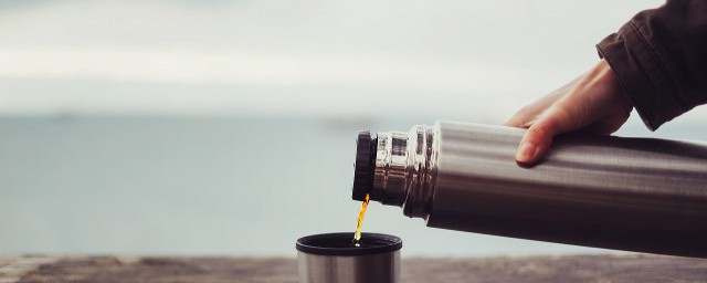 保温杯的使用技巧 怎样使用保温杯