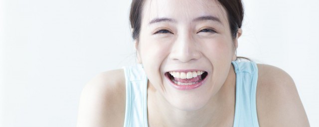 洗脸的各种技巧 4种洗脸技巧简介