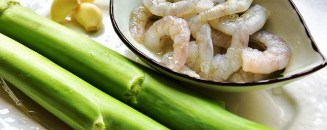 白灼虾仁芥兰怎样做 白灼虾仁芥兰做法简介