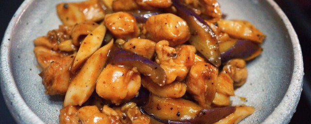 杏鲍菇煮鸡肉窍门 鸡肉炖杏鲍菇如何做