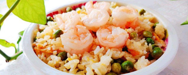 鸡蛋虾炒饭诀窍 虾仁蛋炒饭的做法