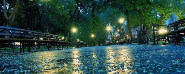 雨天伤感说说心情短语 下雨天说说伤感唯美说说