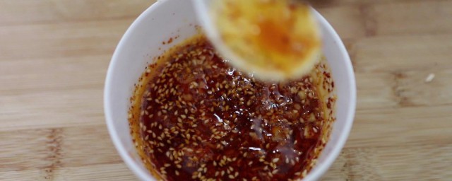 制作蘸料诀窍 九种火锅蘸料搭配秘方