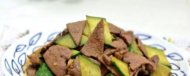 猪肝黄瓜怎样做 猪肝黄瓜的烹饪技巧