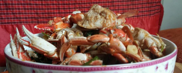 海螃蟹的蘸料怎样做 蘸料应该这样做