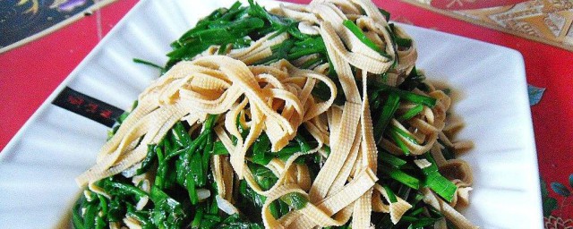 韭菜炒豆丝怎样做 韭菜炒豆丝的做法