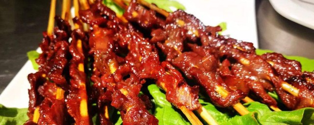 炒猪肉串的技巧 怎样做出来的好吃