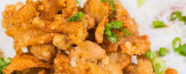 香辣鸡皮制作技巧 做鸡皮的次序