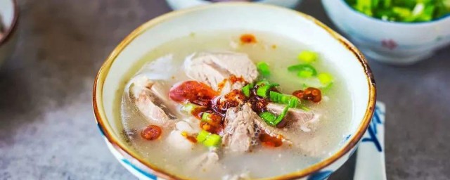 羊肉汤要怎样做 羊肉汤的做法